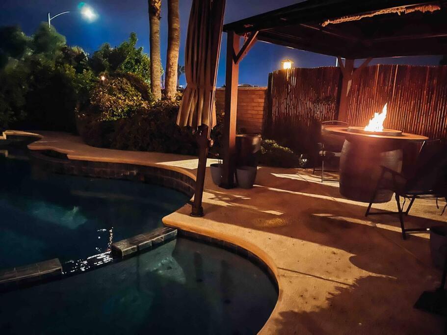 *Entertainment Villa* 5Min To Strip Optional Heated Pool Jacuzzi! Лас-Вегас Екстер'єр фото