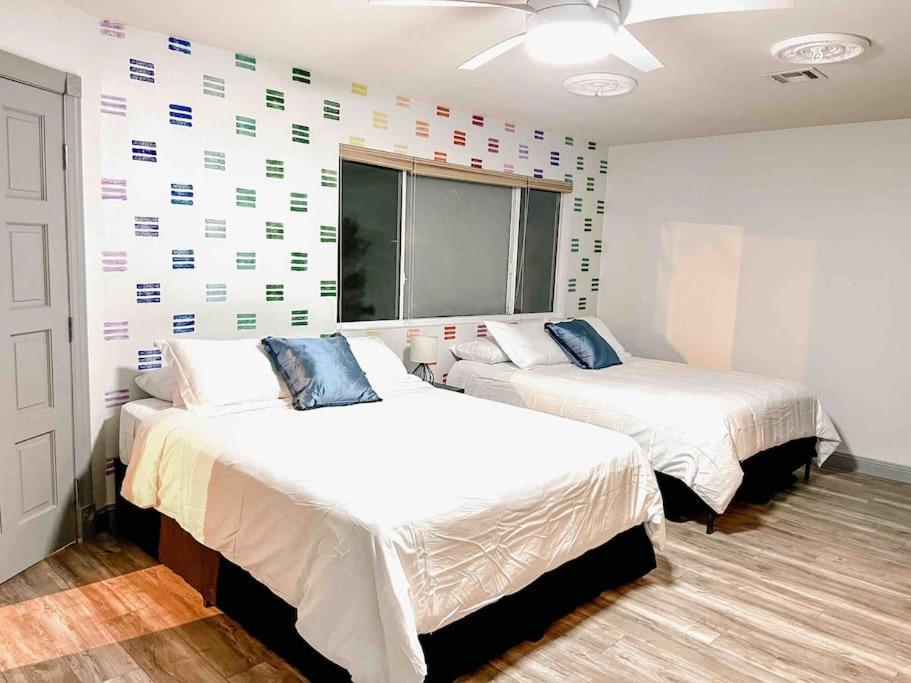*Entertainment Villa* 5Min To Strip Optional Heated Pool Jacuzzi! Лас-Вегас Екстер'єр фото