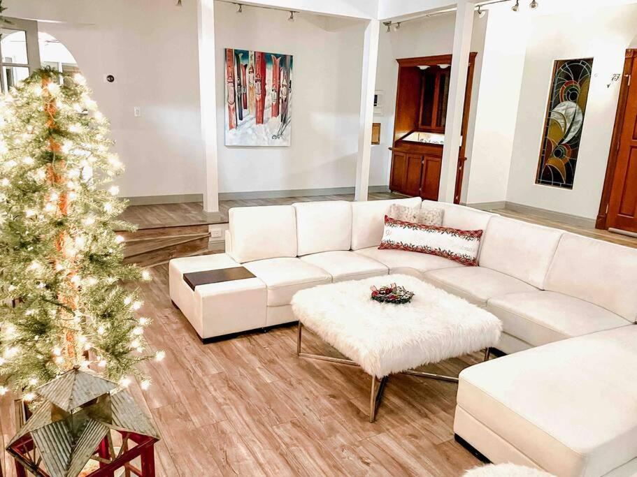 *Entertainment Villa* 5Min To Strip Optional Heated Pool Jacuzzi! Лас-Вегас Екстер'єр фото
